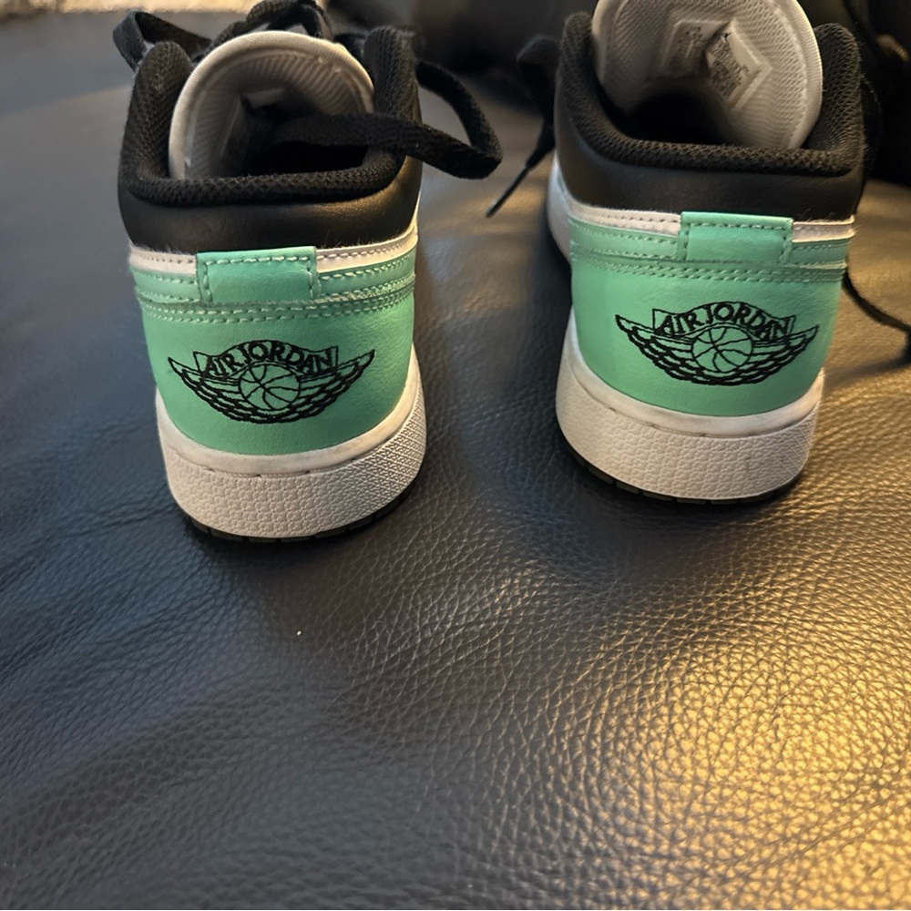 Jordan Kids Sneakers - Teal and Black